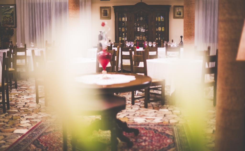 Quari Hotel Restaurant & Pizza Cologna Veneta Экстерьер фото