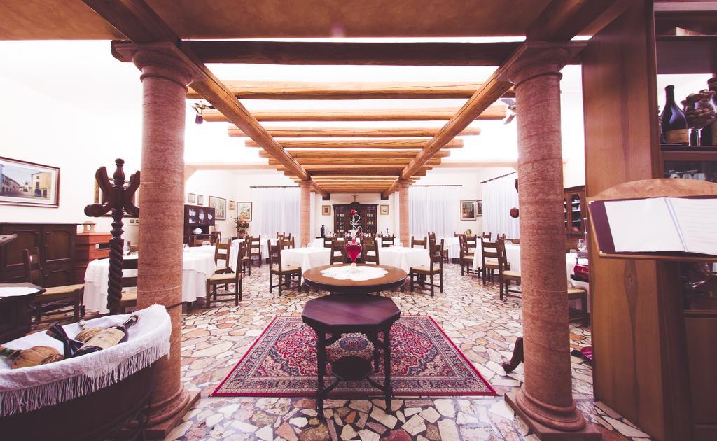 Quari Hotel Restaurant & Pizza Cologna Veneta Экстерьер фото